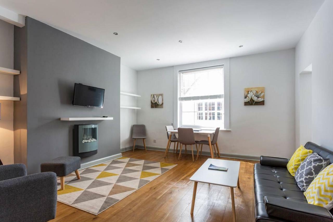 Spacious Central Chic Apartment - Simplycheckin ウィンチェスター エクステリア 写真